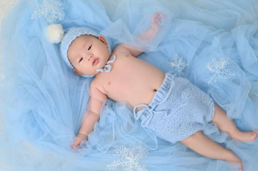 资阳两个半月宝宝发育标准 资阳两个半月宝宝发育标准